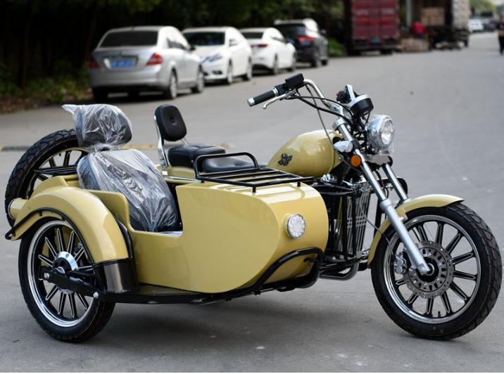 君侉400邊三輪摩托車400邊三輪挎子直立雙缸水冷國(guó)四電噴  可上牌(2)